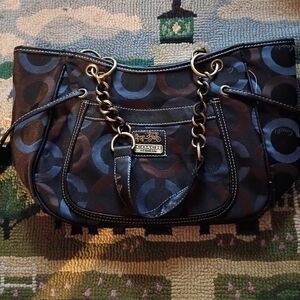 Coach Women's Stylish Multicolor Shoulder Bag